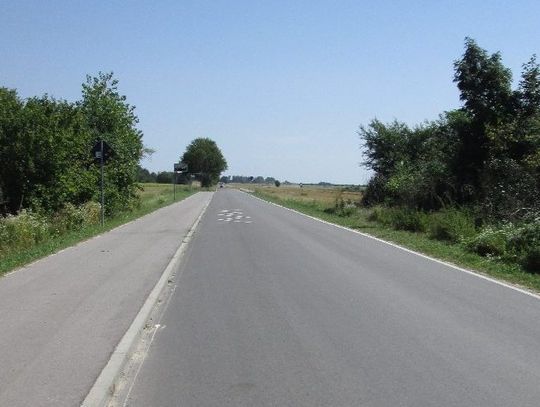 Józefów: nowy asfalt i chodnik za 2 miliony