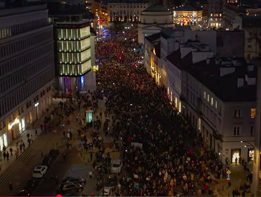 Jeden z protestów po śmierci Izabeli