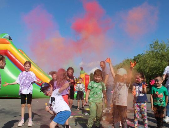 31 maja na placu za Gminnym Ośrodkiem Kultury w Skierbieszowie odbył się Dzień Dziecka.