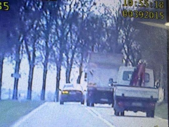 Nonszalanacja i brawura 59-letniego kierowcy z Ukrainy mogła się zakończyć tragicznie.