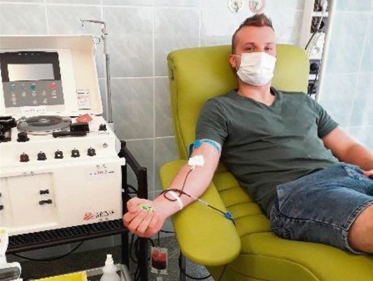 Klub Honorowych Dawców Krwi w Komarowie-Osadzie zaprasza na 7 kwietnia do świetlicy w Krzywmstoku na akcję krwiodawstwa.