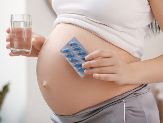 Kwas foliowy – dlaczego jest niezbędny w ciąży?