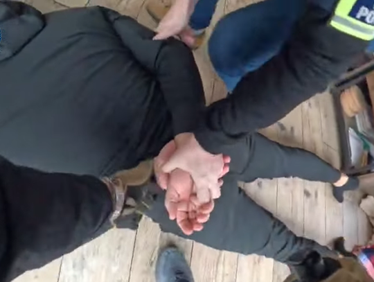 Centralne Biuro Zwalczania Cyberprzestępczości rozbiło zorganizowaną grupę przestępczą prowadzącą internetowy handel narkotykami i lekami odurzającymi.