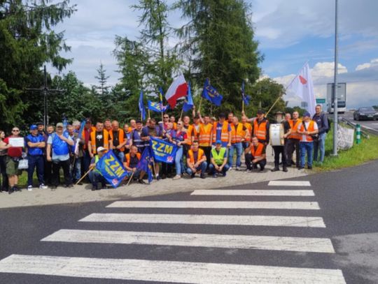 Pikieta maszynistów PKP Cargo.