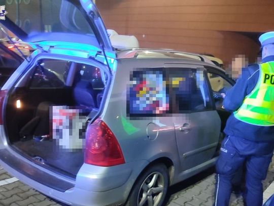 W trakcie działań „Przejazd z aplikacją” skontrolowano łącznie 286 pojazdów.