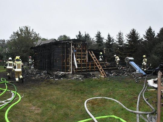 Lubelskie. Tragiczny pożar w gminie Terespol. Strażacy odnaleźli dwa ciała
