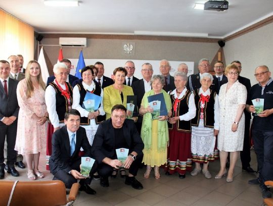 W sposób szczególny podziękowano w Lubyczy tym, którzy mają duży wkład w promocję regionu i rozwój społeczności lokalnej.