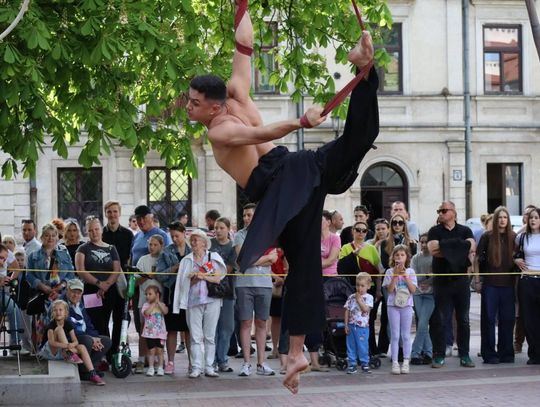 Majówka ze Sztukmistrzami na Rynku Wodnym w 2025 r.