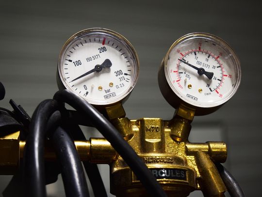 Materiały i konstrukcja zbiorników LPG — stal, stal nierdzewna czy kompozyt, co wybrać?