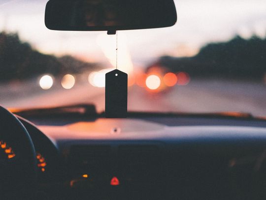 Miałeś stłuczkę? Sprawdź, jak otrzymać auto zastępcze za darmo