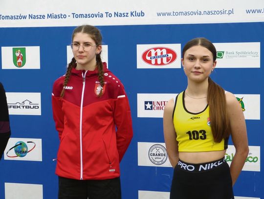 Dwie nasze medalistki, czyli „złota” Natalia Przytuła ze Znicza Biłgoraj i „srebrna” Magdalena Olchowska z Unii Hrubieszów.