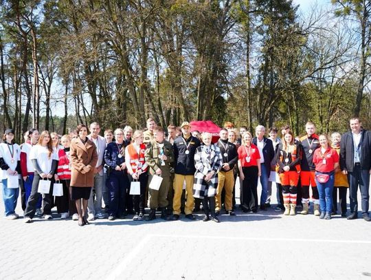 17 kwietnia w Tomaszowie Lubelskim odbyły się Rejonowe Mistrzostwa Pierwszej Pomocy dla szkół średnich z powiatu tomaszowskiego. Ich organizatorem był Polski Czerwony Krzyż.