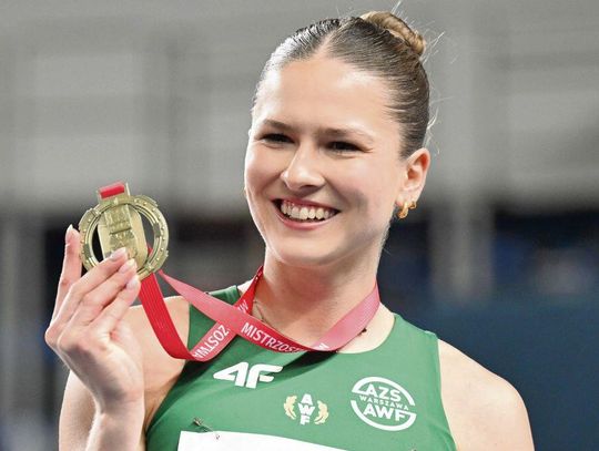 Toruń gotowy na mistrzostwa świata. W polskiej reprezentacji Dominik Kopeć, sprinter Agrosu Zamość Pia Skrzyszowska wywalczyła w sobotę, 28 lutego w Toruniu złoty medal halowych mistrzostw Polski. Przed nią rywalizacja w Kujawsko-Pomorskiej Arenie Toruń z reprezentantką Bahamów Devynne Charlton o złoto mistrzostw świata. Fot. Łukasz Szeląg (zespół medialny PZLA)