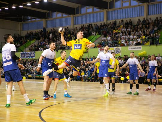 MKS Padwa kontra PWSZ Tarnów. Wulkan pod zamojskim niebem