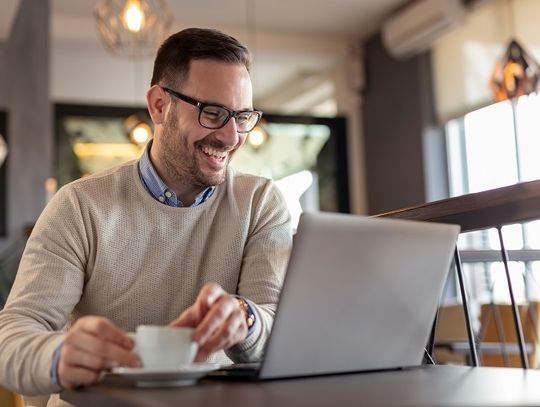 Na co należy zwrócić uwagę przed dokonaniem międzynarodowego przekazu pieniężnego