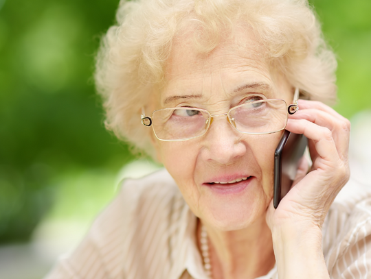 Telefon jest anonimowy, ale informacja stawia na równe nogi. Dotyczy zadłużeniu i kredytu we frankach. Kiedy oddzwaniamy, numer jest nieosiągalny.