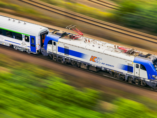 PKP Intercity obiecuje, że ich pociągi mają być punktualniejsze. To ważne, zwłaszcza że szybko zbliżają się wakacje.