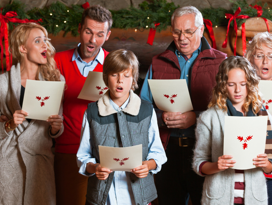Najstarsza polska kolęda „Zdrów bądź, królu anielski” pochodzi z początku XV wieku.