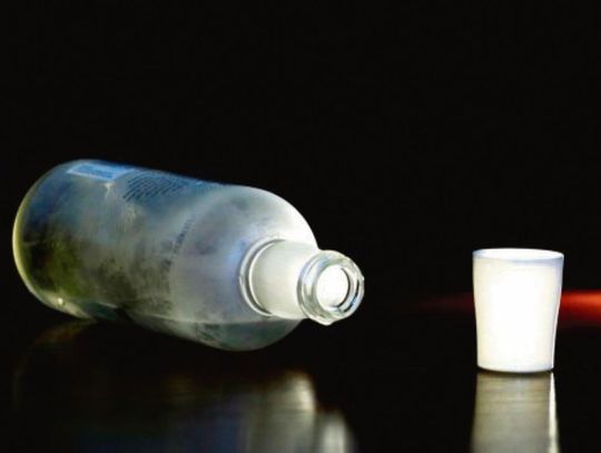 Nie ma renty „alkoholowej”, tak jak nie ma renty „cukrzycowej”. Za co więc przysługuje świadczenie?