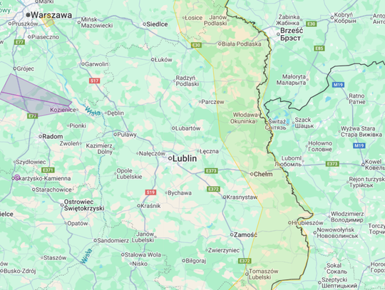 Zgody na pojedyncze loty będą wydawane wyłącznie w wyjątkowych sytuacjach, np. podczas akcji ratunkowych, klęsk żywiołowych czy działań związanych z ochroną infrastruktury krytycznej – po wcześniejszej koordynacji z Dyżurną Służbą Operacyjną Centrum Operacji Powietrznych