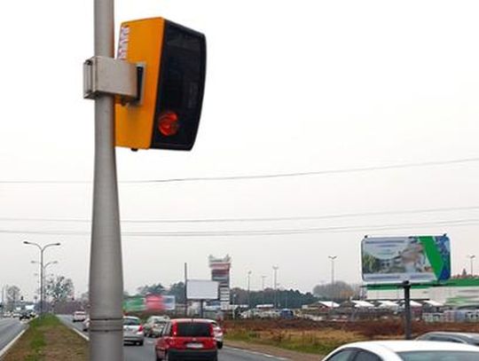 Do ponad 460 fotordarów w Polsce dołączają kolejne. I to nie byle jakie, bo mowa o 70 urządzeniach TraffiStar SR390.