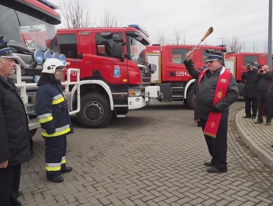 Nowe wozy dla druhów z OSP. Kto je dostał?