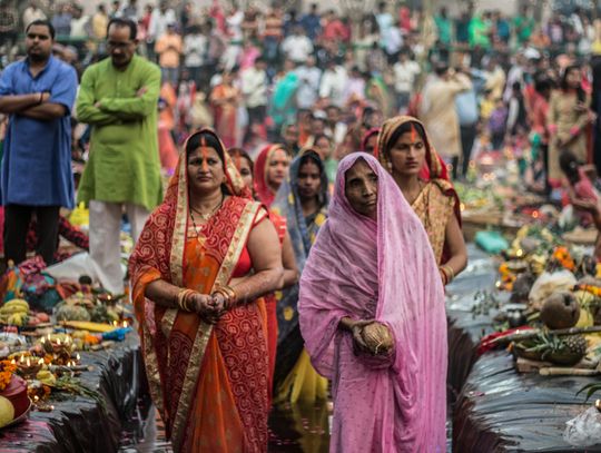 Nowoczesne randkowanie w Indiach: Wyzwania i możliwości