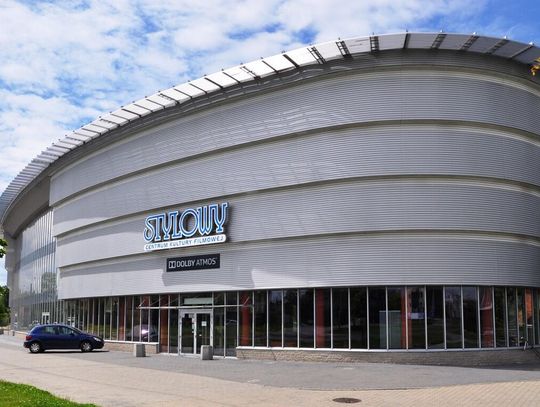 Łączny koszt zakupu sprzętu to 444 tys. zł. Połowę kwoty CKF „Stylowy” uzyskało z Polskiego Instytutu Sztuki Filmowej.