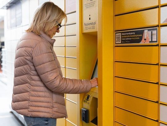 InPost tłumaczy, że nowe wytyczne są odpowiedzią na rosnącą liczbę przesyłek obsługiwanych przez sieć paczkomatów oraz potrzebę usprawnienia automatycznego sortowania paczek.