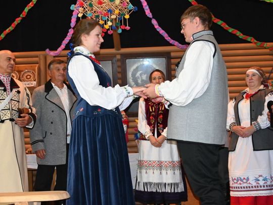 W Majdanie Górnym odbyło się widowisko ludowe „Od wróżby do zrękowin”.