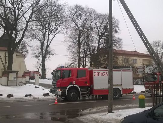 Ogień na dzwonnicy kościoła w Skierbieszowie. Interweniowali strażacy