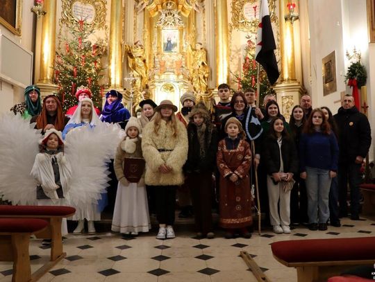 Już po raz dziesiąty ulicami Krasnobrodu przeszedł Orszak Trzech Króli.