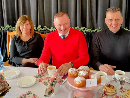 Pączek idealny istnieje! Panie z Przewala mistrzyniami tyszowieckich wypieków Pączek idealny istnieje! Panie z Przewala mistrzyniami tyszowieckich wypieków
