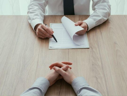 Polacy chcą, żeby w ofertach o pracę była ujawniana wysokość pensji.