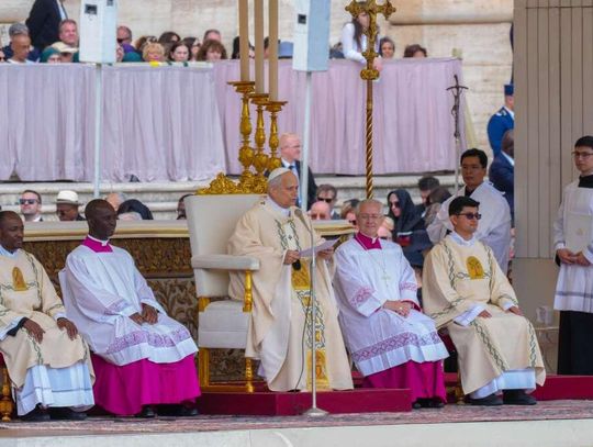 Papież Leon XIV podejmuje ważną decyzję. Chodzi o termin Wielkanocy w Kościele katolickim