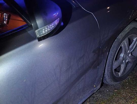 Niebezpieczna sytuacja na drodze krajowej nr 82, gdzie doszło do potrącenia 45-latka.