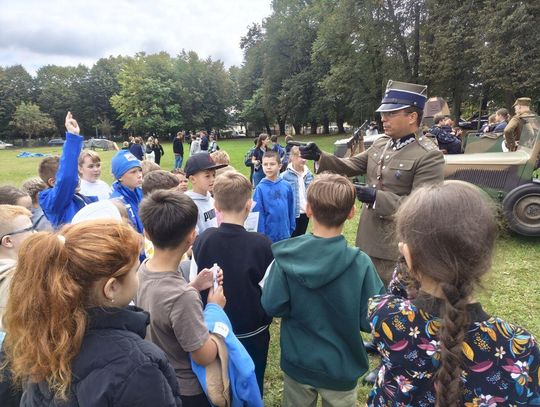 17 maja na placu przed Muzeum Regionalnym im. dr. Janusza Petera w Tomaszowie Lubelskim odbędzie się piknik militarno-historyczny poświęcony zwycięstwom Wojska Polskiego z 1920 roku.