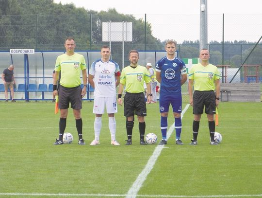 Piłkarska 4 liga: Lider z gminy Zamość