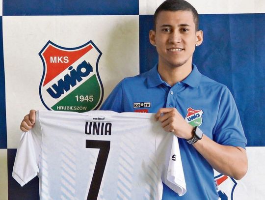 Nowy nabytek Unii Hrubieszów – Jhonnatan David Santos Silva przybyły z ojczyzny króla futbolu Pelégo.