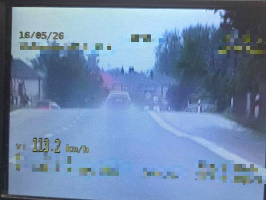 Piraci drogowi z Biłgoraja i okolic wpadli na Podkarpaciu Rekordzista kierujący saabem, 31-letni mieszkaniec Biłgoraja pędził przez miejscowość Krzeszów z szybkością ponad 113 km/h