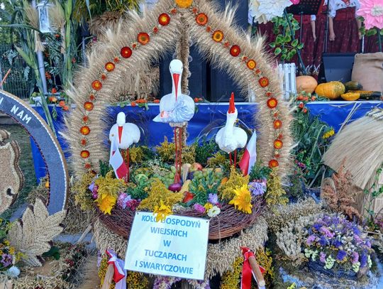 Za plony dziękowali gospodarze z Tomaszówki, Duba, Kadłubisk, Śniatycz, Poddąbrowy, Kotlic, Niewirkowa, Tuczap i Swaryczowa.