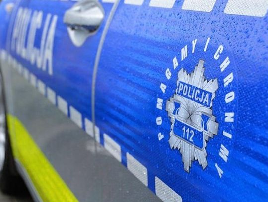 Policjant na wolnym od służby uniemożliwił jazdę pijanemu kierującemu, którego zauważył w rejonie stawów w gminie Tomaszów Lubelski.