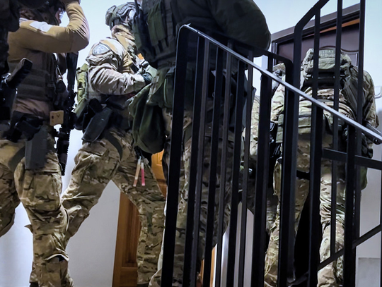 Zorganizowana grupa przestępcza została rozbita przez Centralne Biuro Śledcze Policji (CBŚP) i Straż Graniczną.