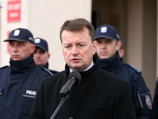 Posterunek policji w Ulhówku już pracuje. Wczoraj otwierał go symbolicznie szef MSWiA (FILM)