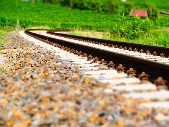 Pow. tomaszowski: Konsultacje w sprawie linii kolejowych 