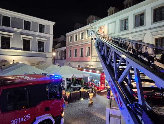 Pożar kamienicy w Zamościu.