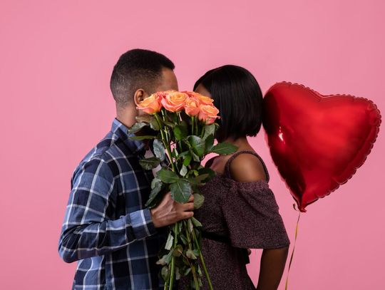 Prezent na Walentynki dla niej i dla niego – wielki ranking hitów 2026 Prezent na Walentynki dla niej i dla niego – wielki ranking hitów 2026