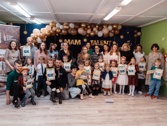 Przedszkolaki w zamojskim „Mam talent”. Każdy występ był super! W sali kinowej Zamojskiej Akademii Kultury odbyła się uroczysta gala podsumowująca międzyprzedszkolny konkurs młodych talentów „Mam talent”.