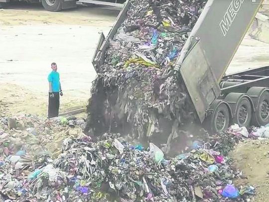 Przekroczył uprawnienia i mataczył