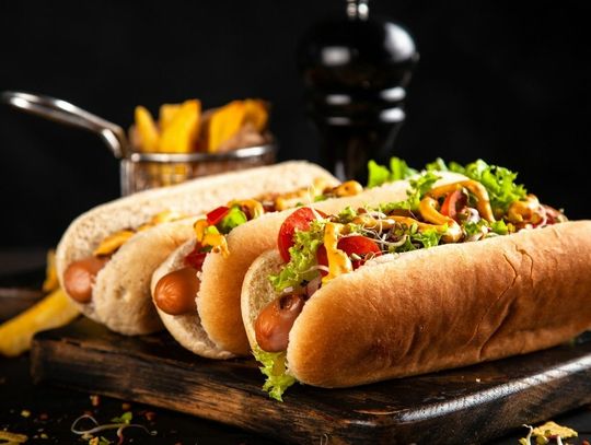 Przepisy na hot - dogi w trzech odsłonach
